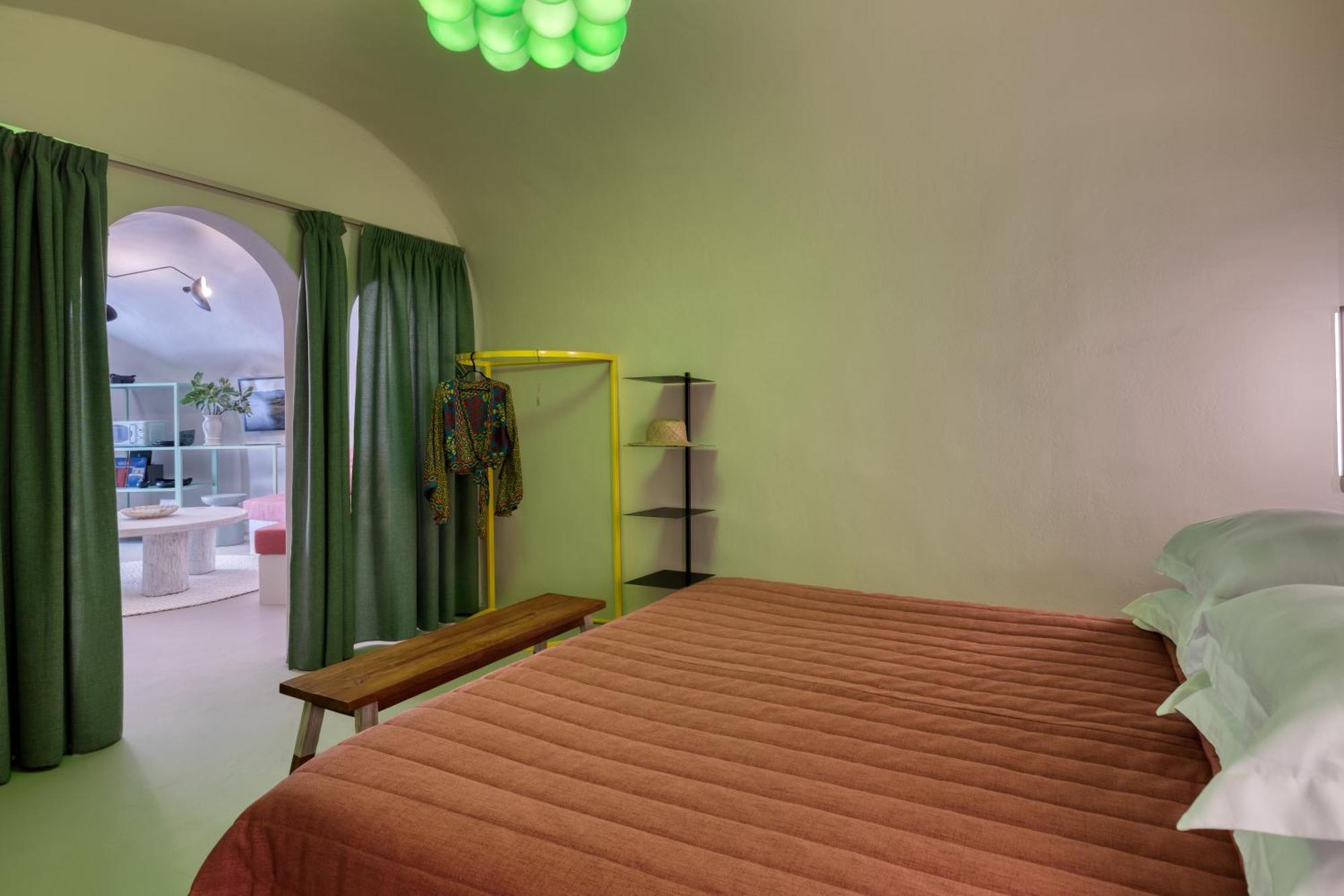 Hermes Cave House By Oias Local Cave Houses Esterno foto